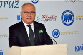 'Vampir' uyarısı yapan rektör istifa etti