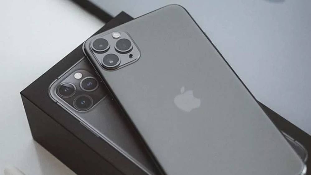 iPhone'ları 'şarj cihazı olmadan' satan Apple'a 19 milyon dolar para cezası