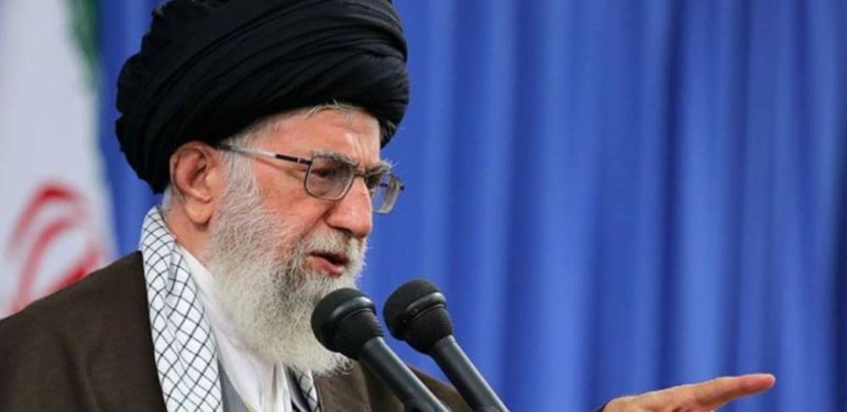 İran dini lideri Hamaney: Nükleer silah peşinde değiliz