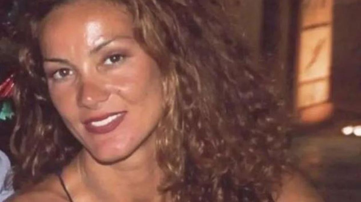 Hayatını kaybeden eski manken Sinem Üretmen'le ilgili acı tesadüf! 90'lı yıllara damga vuran 'Bebeğim' klibinde...