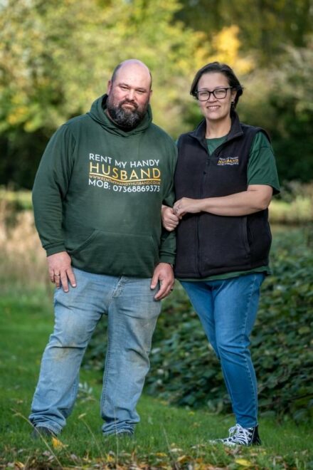 Girişimci kadın, eşini günlük işler için kiraya veriyor