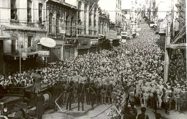 10 Kasım 1938.. Atatürk'ün ölümünün dünyadaki yankıları..