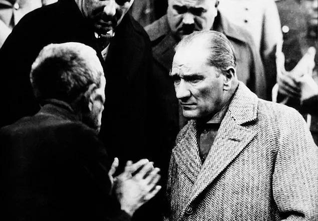 10 Kasım 1938.. Atatürk'ün ölümünün dünyadaki yankıları..