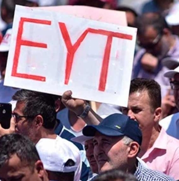 AKP'den EYT takvimi açıklaması! "En kötü ihtimalle..." 3 AKP'den-EYT-takvimi-açıklaması-