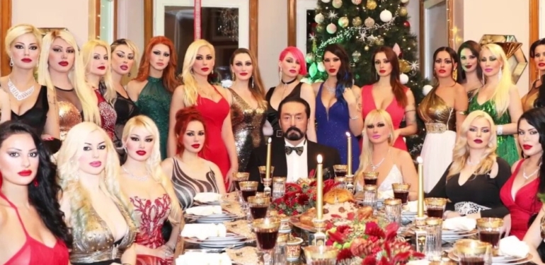 Adnan Oktar davasında son sözler alındı: Tek suçumuz sevmek. Her hücremle Adnan Oktar'ı sevmeye devam edeceğim 6 Adnan Oktar davasında son sözler alındı- Tek suçumuz sevmek. Her hücremle Adnan Oktar'ı sevmeye devam edeceğim