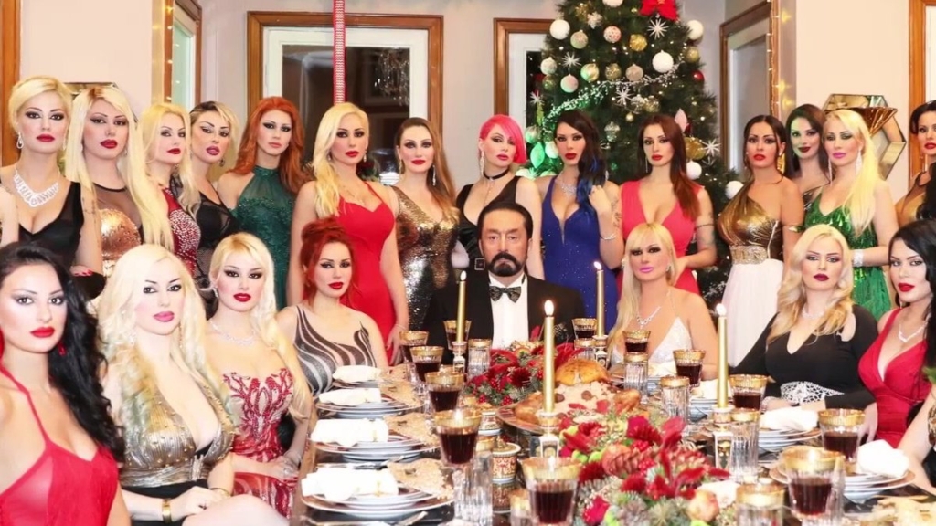 Adnan Oktar davasında son sözler alındı: Tek suçumuz sevmek. Her hücremle Adnan Oktar'ı sevmeye devam edeceğim