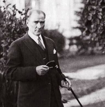 Atatürk'ün ölmeden önce Dolmabahçe personeline verdiği talimat yürek burktu- Mehmetçik üzülmesin diye…