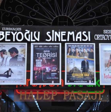 'Mali sıkıntılar' nedeniyle kapatılmıştı: Beyoğlu Sineması geri dönüyor 4 Beyoğlu-Sineması-geri-dönüyor