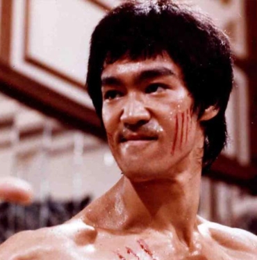 Bilim insanlarından yeni iddia: "Bruce Lee'nin gerçek ölüm nedenini bulduk" 4 Bilim-insanlarından-yeni-iddia--'Bruce-Lee'nin-gerçek-ölüm-nedenini-bulduk'-