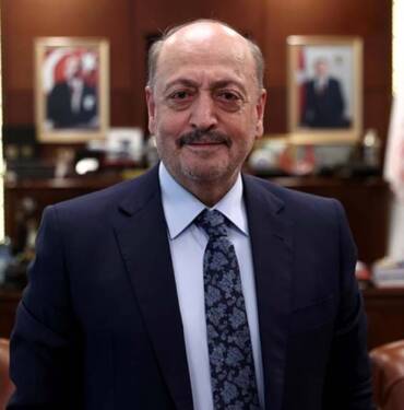 Çalışma Bakanı Bilgin’nden asgari ücret açıklaması: “Emekçileri enflasyona ezdirmeyeceğiz" 3 Çalışma-Bakanı-Bilgin’nden-asgari-ücret-açıklaması--“Emekçileri-enflasyona-ezdirmeyeceğiz'