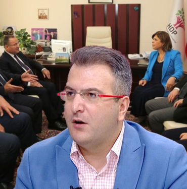 Cem Küçük'ten AKP'ye 'HDP ziyareti' tepkisi-Siz ne biçim bir partisiniz