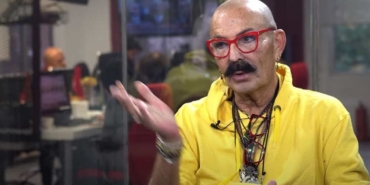 Cemil-İpekçi'den-ağızları-açık-bırakacak-itiraflar--'Hem-kadınla-hem-erkekle-birlikte-oldum”