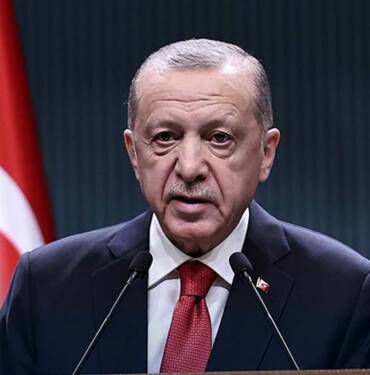 Cumhurbaşkanı Erdoğan, kamudaki sözleşmelilere kadro düzenlemesini açıkladı 5 Cumhurbaşkanı-Erdoğan,-kamudaki-sözleşmelilere-kadro-düzenlemesini-açıkladı