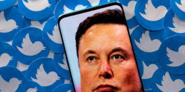 Elon Musk, Twitter'da kendisiyle tartışan mühendisi kovdu