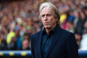 Fenerbahçe-teknik-direktörü-Jorge-Jesus-gönülleri-fethetti--100-kız-öğrenciye-Cumhuriyet-Bursu-verecek