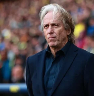 Fenerbahçe teknik direktörü Jorge Jesus gönülleri fethetti: 100 kız öğrenciye Cumhuriyet Bursu verecek 10 Fenerbahçe-teknik-direktörü-Jorge-Jesus-gönülleri-fethetti--100-kız-öğrenciye-Cumhuriyet-Bursu-verecek