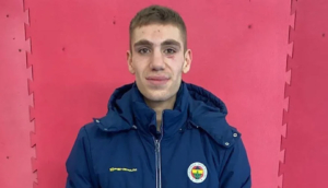 Fenerbahçeli milli boksör Mehmet Aydemir trafik kazası geçirdi