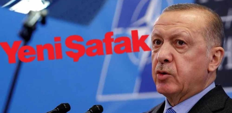 İktidara yakın Yeni Şafak gazetesinin 'dili sürçtü': ‘Darbeci Cumhurbaşkanı Erdoğan’ 1 İktidara-yakın-Yeni-Şafak’ın-'dili-sürçtü'--‘Darbeci-Cumhurbaşkanı-Erdoğan’.-