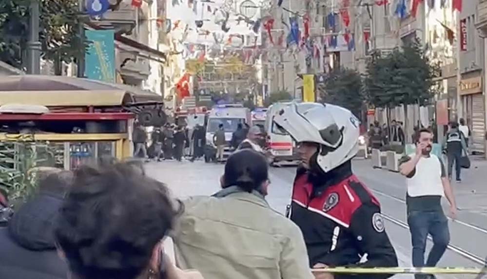İstiklal-Caddesi’nde-patlama!-Çok-sayıda-yaralı-var…
