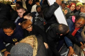 Kara-Cuma--Büyük-indirim-ve-alışveriş-günü-geleneği-nasıl-başladı-