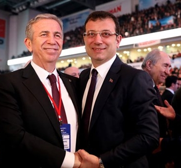 Mansur Yavaş ve Ekrem İmamoğlu'ndan '10 Kasım' videosu 4 Mansur Yavaş ve Ekrem İmamoğlu'ndan '10 Kasım' videosu