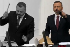 Meclis'te çekiçle telefonunu kıran CHP'li Burak Erbay'a 10 bin liralık fatura