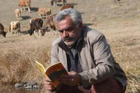 Memleketinin-güzelliklerini-dörtlüklerle-anlatan-Karslı-çobanın-'şiir'-tutkusu