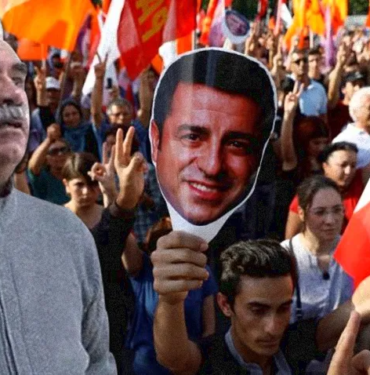 Metropoll anketi- HDP seçmeni üzerinde Demirtaş mı daha etkili Öcalan mı?