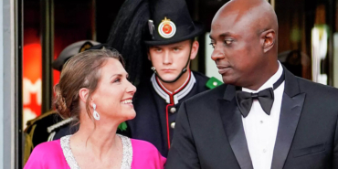 Norveç Prensesi kraliyet görevlerinden istifa etti- Şaman nişanlısıyla alternatif tıp çalışacak