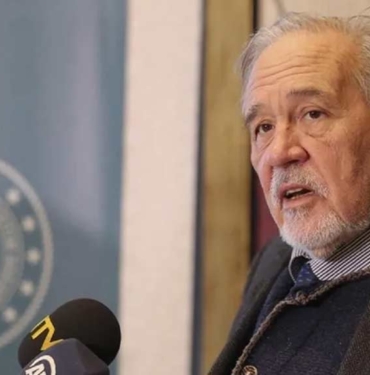 Prof. Dr. İlber Ortaylı, koronavirüse yakalandı! Sağlık durumu nasıl? 7 Prof.-Dr.-İlber-Ortaylı,-koronavirüse-yakalandı!-Sağlık-durumu-nasıl-