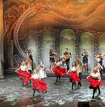 Rhythm-of-the-Dance,-İstanbul'da-sanatseverlerle-buluştu