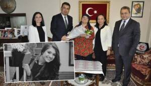 Şehit öğretmen Aybüke Yalçın'ın annesi Öğretmenler Günü'nde unutulmadı