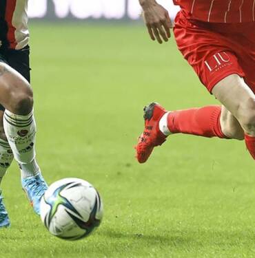 Son Dakika... Beşiktaş-Fraport TAV Antalyaspor maçı ileri bir tarihe ertelendi 8 Son-Dakika...-Beşiktaş-Fraport-TAV-Antalyaspor-maçı-ileri-bir-tarihe-ertelendi