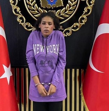 Taksim İstiklal Caddesi'ndeki bombalı saldırıyı gerçekleştiren teröristin ilk ifadesi ortaya çıktı: Türkiye'ye kaçak yollardan girmiş 3 Taksim İstiklal Caddesi'ndeki bombalı saldırıyı gerçekleştiren teröristin ilk ifadesi ortaya çıktı