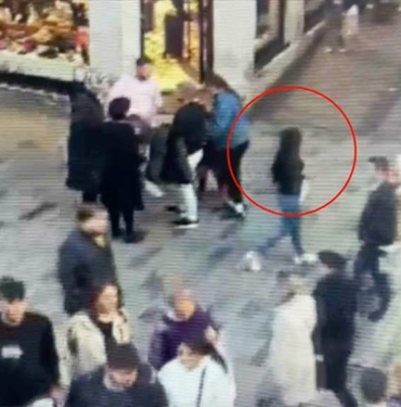 Taksim bombacısı saldırıdan 9 gün önce İstiklal Caddesi’nde keşif yapmış! O detay gözlerden kaçmadı 5 Taksim-bombacısı-saldırıdan-9-gün-önce-İstiklal-Caddesi’nde-keşif-yapmış