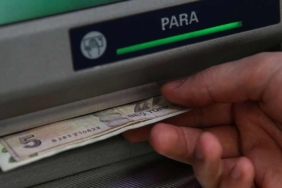 Vatandaş-mağdur-oluyor--Eskiyen-ATM’lerin-yuttuğu-paralar-şikayetleri-artırdı