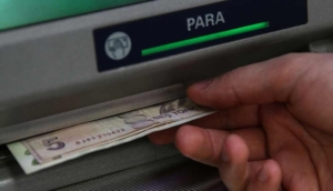Vatandaş mağdur oluyor: Eskiyen ATM’lerin yuttuğu paralar şikayetleri artırdı
