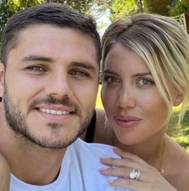 Wanda Nara Galatasaray'ı Ali Sami Yen'de seyretti