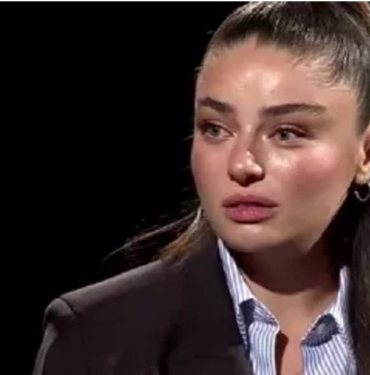 Ayça Ayşin Turan kimdir, nereli, kaç yaşında, neden ağladı? 5 ayça ayşin turan kimdir