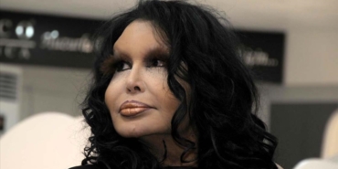 cami müezzinini evine çağıran Bülent Ersoy ders verdi