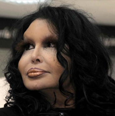 cami müezzinini evine çağıran Bülent Ersoy ders verdi