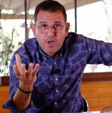 Fatih Portakal'dan heyecanlandıran paylaşım: 'Yeni sözleşme yine imza. Neresi mi?' 5 fatih portakal