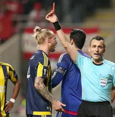 Fenerbahçe'nin maçına atanmıştı: UEFA'dan flaş Ivan Bebek kararı! 8 ivan bebek 2