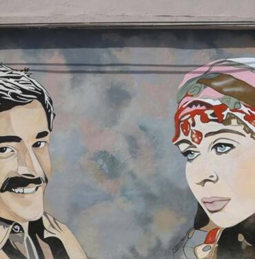 Adana'da Yeşilçam'ın sahneleri ve ünlüleri duvarları süsledi 7 Adana'da-Yeşilçam'ın-sahneleri-ve-ünlüleri-duvarları-süsledi