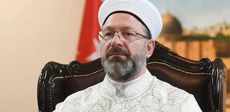 Ali Erbaş cami açılışında 'amel defteri kapanmayacak olanlar'ı açıkladı 1 Ali-Erbaş-cami-açılışında-'amel-defteri-kapanmayacak-olanlar'ı-açıkladı