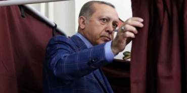 Ankara-kulisleri-hareketlendi--Erdoğan-kurmaylarıyla-seçim-tarihini-belirledi!