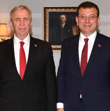 Ankara’da sürpriz buluşma: Mansur Yavaş ve Ekrem İmamoğlu bir araya geldi 10 Ankara’da-sürpriz-buluşma--Mansur-Yavaş-ve-Ekrem-İmamoğlu-bir-araya-geldi