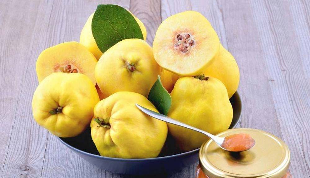 Ayvayı-yemeden-önce-tereyağında-pişirin!-Faydaları-saymakla-bitmiyor…