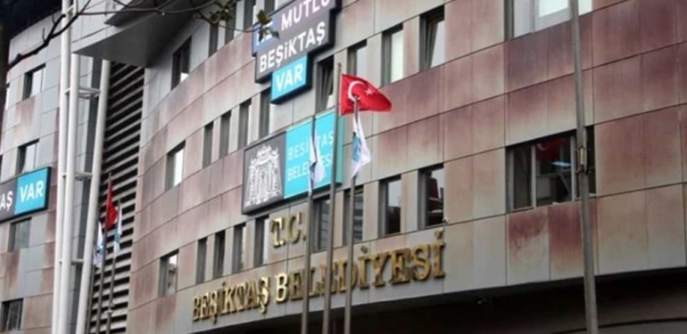 Beşiktaş-Belediyesi’ne-rüşvet-operasyonu!-Eski-başkan-Murat-Hazinedar-aranıyor