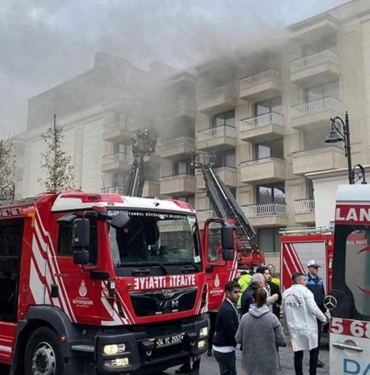 Çırağan Sarayı'nın otel bölümünde yangın çıktı 10 Çırağan-Sarayı'nın-otel-bölümünde-yangın-çıktı-
